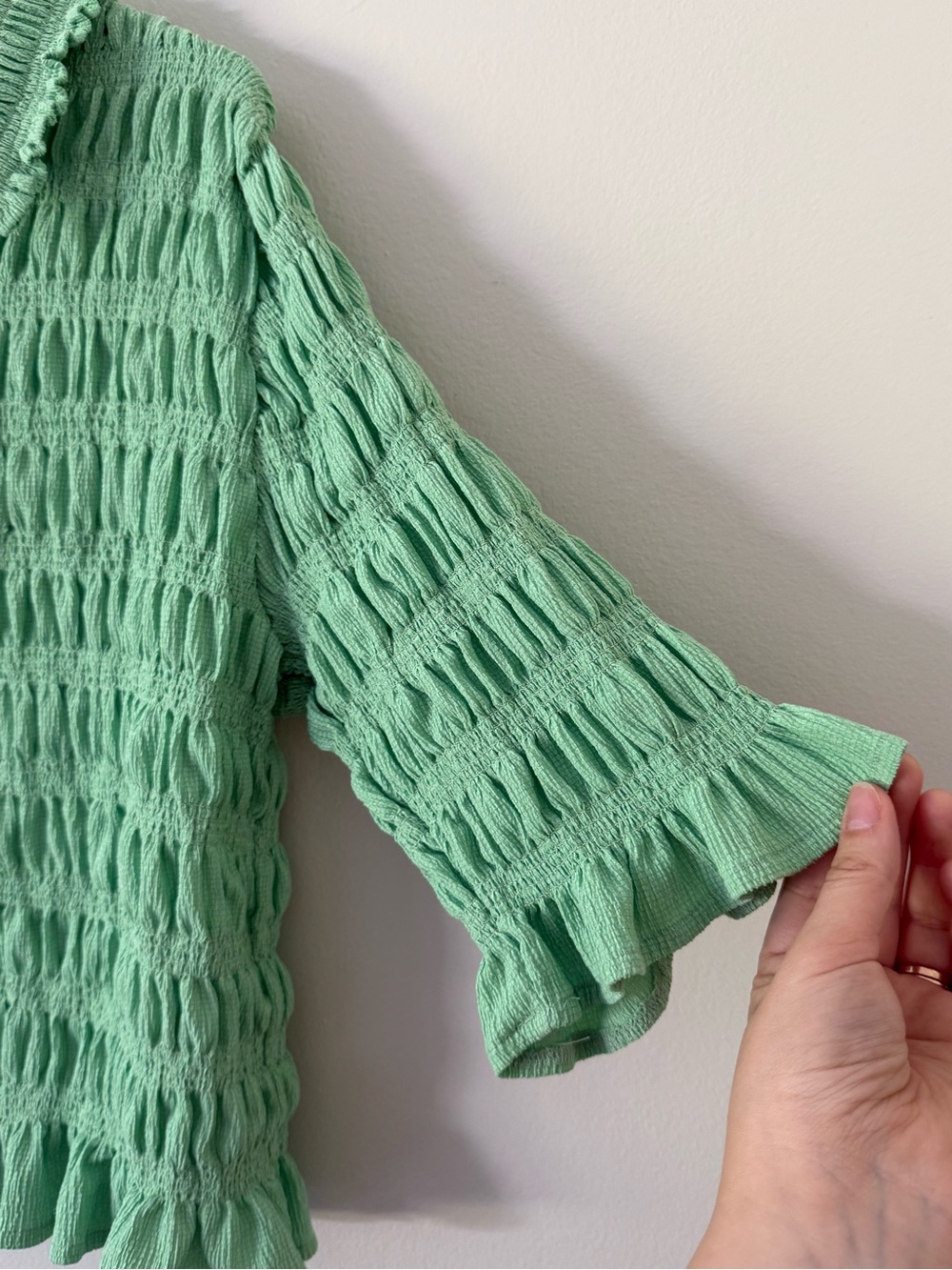 Maeve Green Textured Scrunch Button-Front Women's Summer Top
Anthropologie Sz Lg - Picture 6 of 12